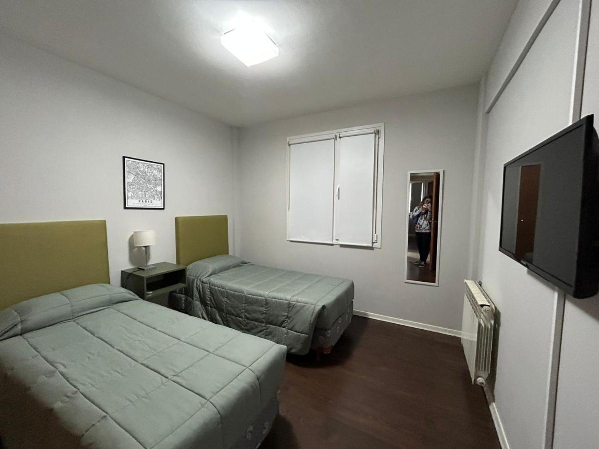Departamento Amplio Y Comodo Cerca Del Centro Сан-Карлос-де-Барилоче Экстерьер фото